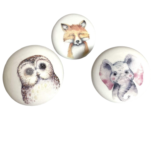 Keramik greb til børneværelset med dyremotiver (Ø: 38 mm)