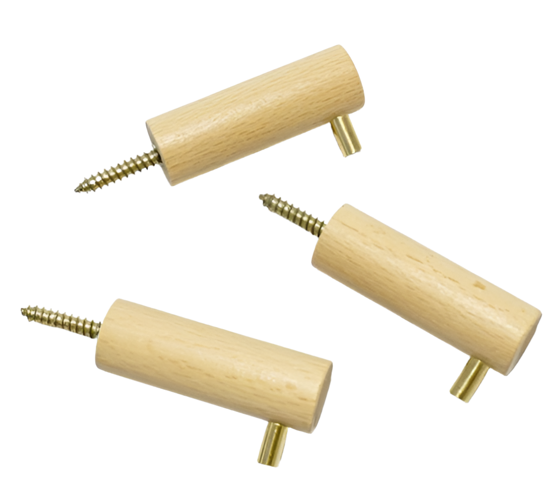 Knager i træ med messing