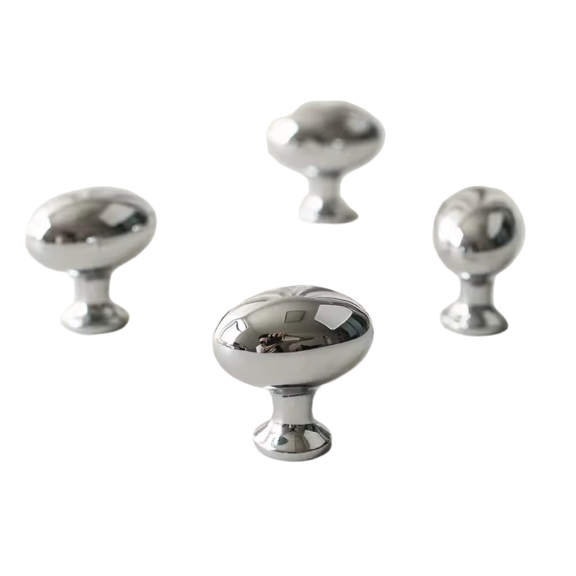 Elegant møbelknop i forkromet metal – 35 mm