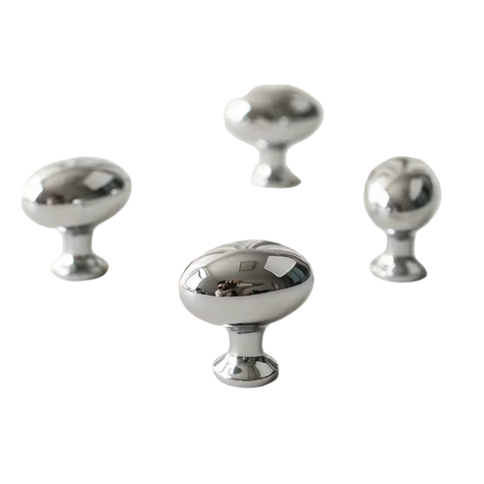 Elegant møbelknop i forkromet metal – 35 mm