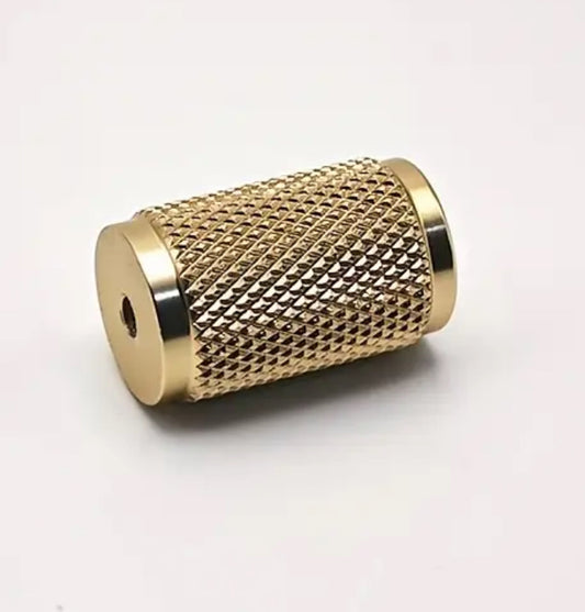 Møbelknopper i gylden finish