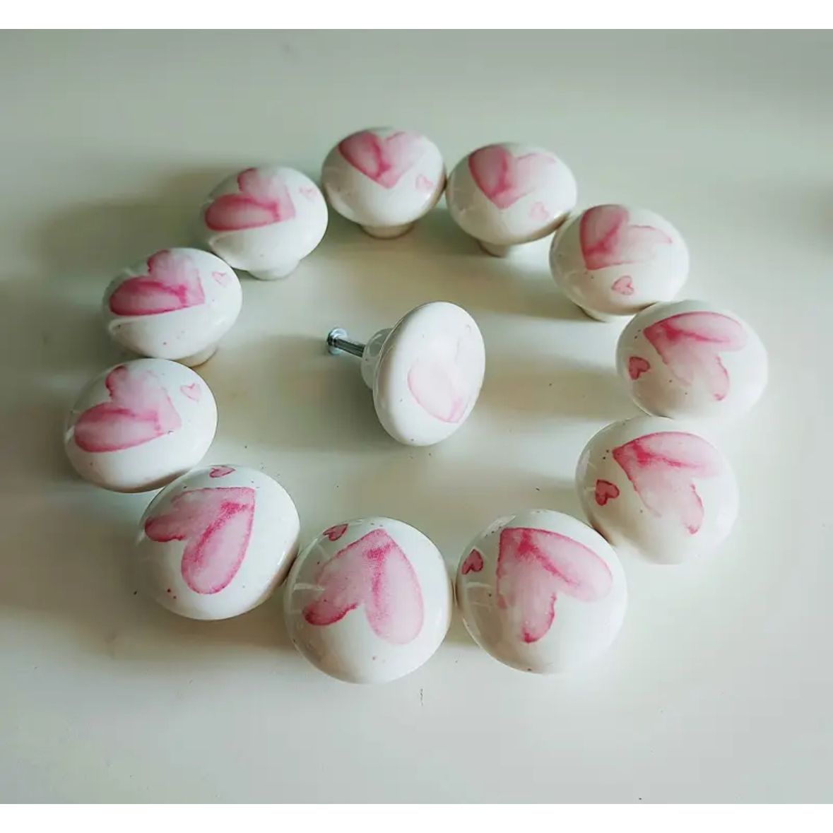 Hjerte møbelknopper i hvid keramik (4 cm)