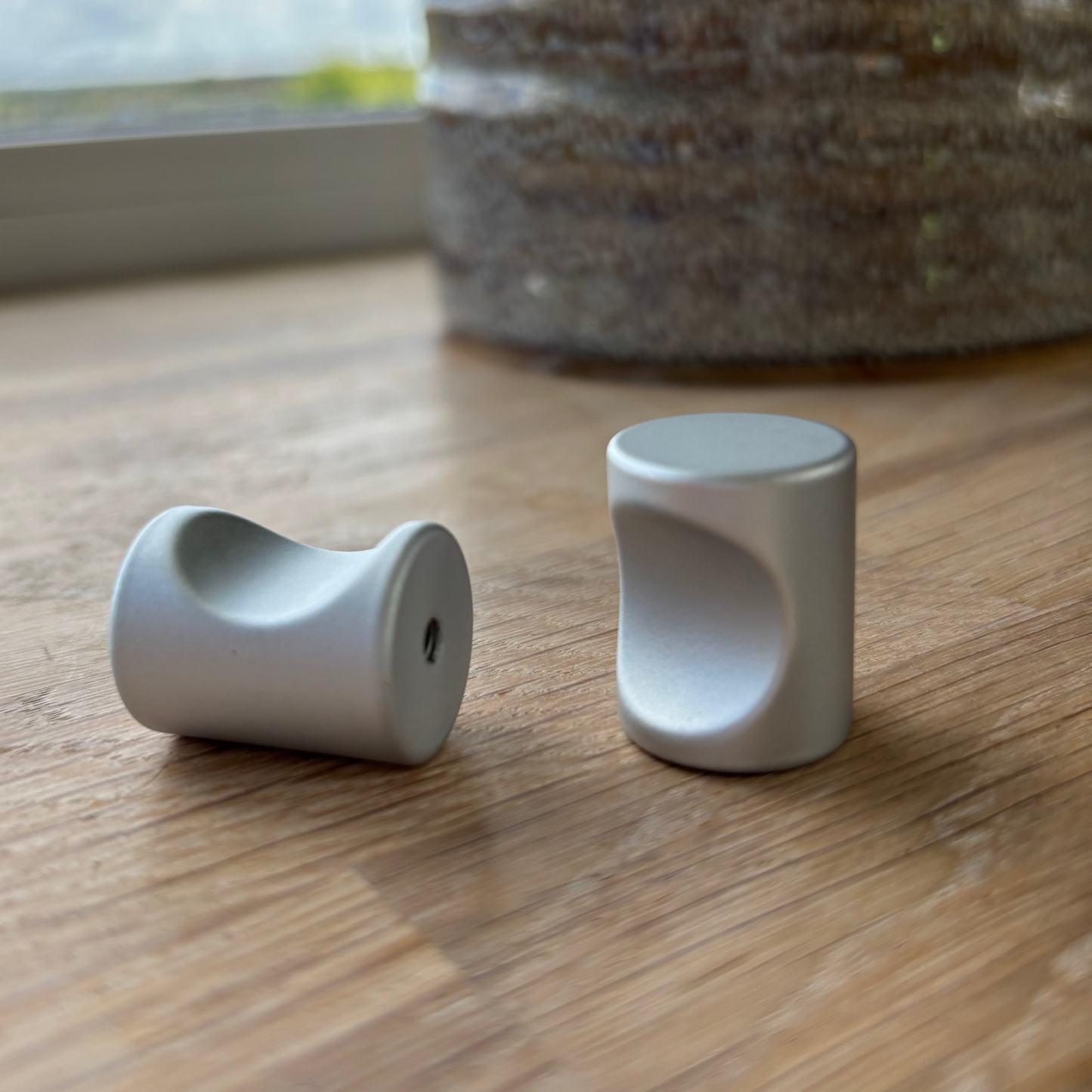 Klassisk møbelknop - Knop i rustfri stål finish