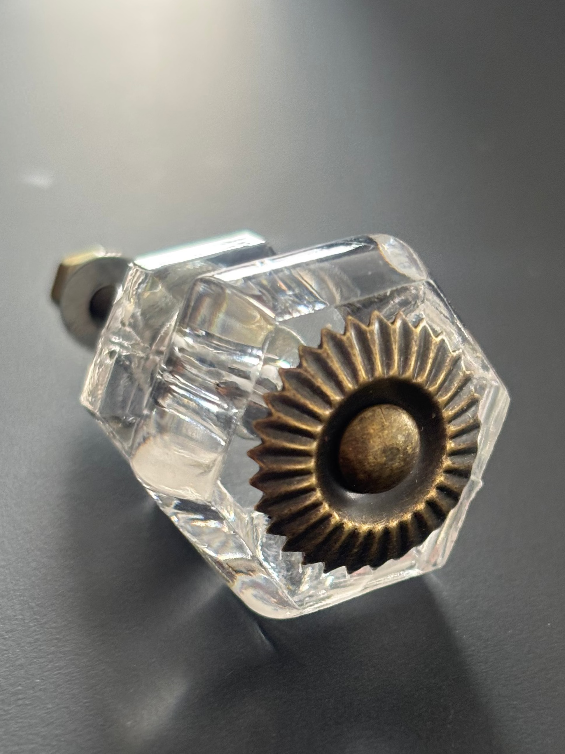 Møbelknop i klar akryl (Ø: 32 mm) - Grebet