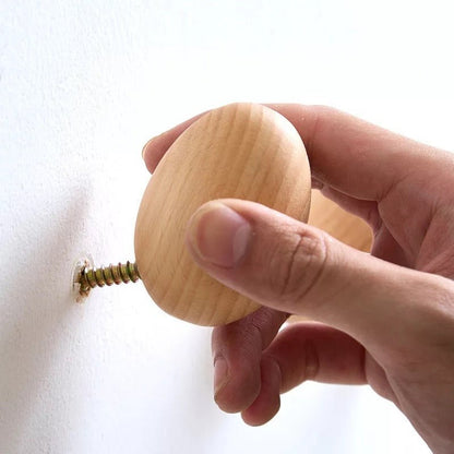 Ægget knage i træ (6,5 cm) - Grebet