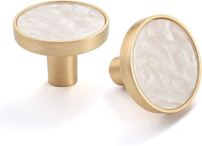 Børstet messing med hvidt marmormønster - Grebet