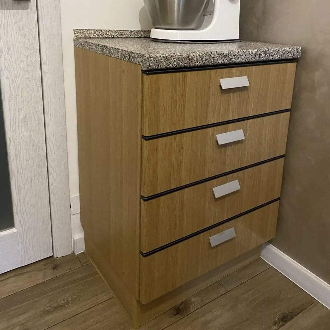 Grebet.dk Metal greb Håndtag i sølvfarvet metal (flere størrelser)