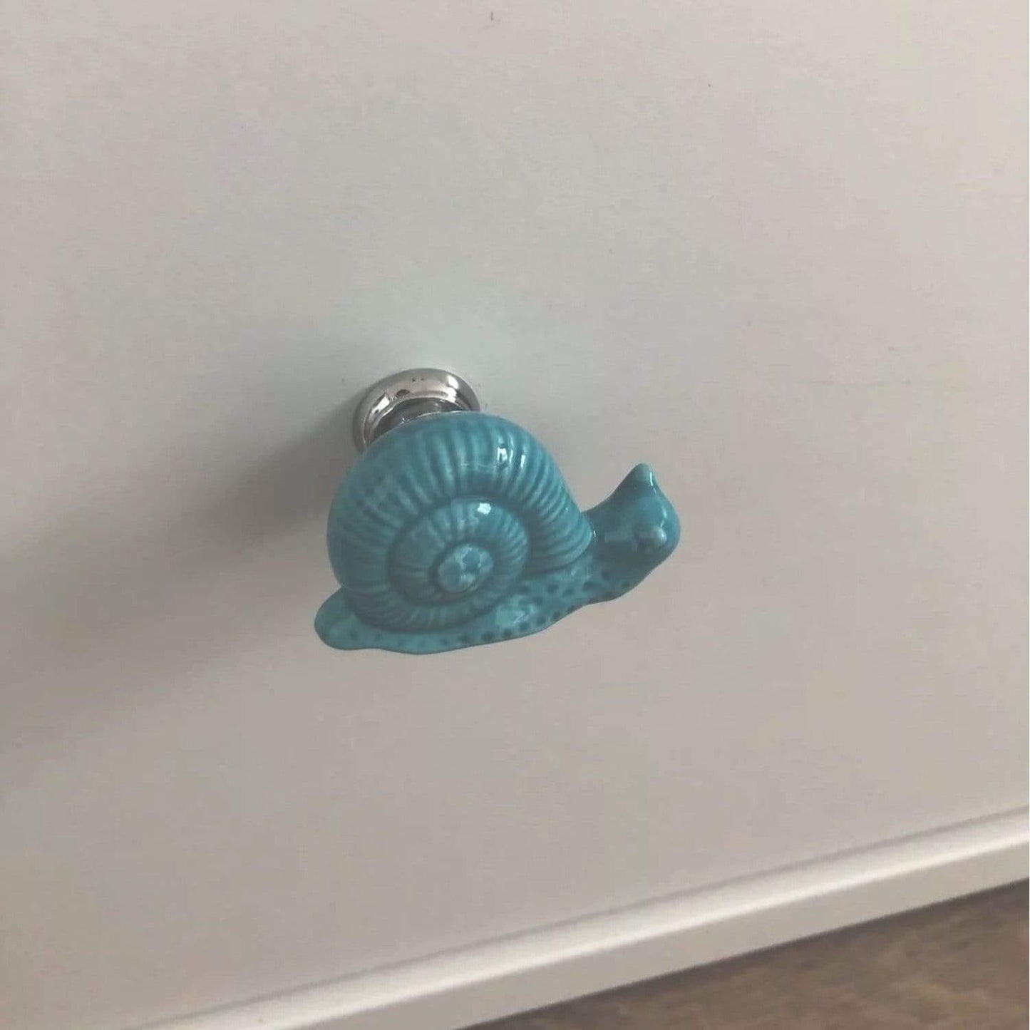 Keramik snegle møbelknopper (flere farver) - Grebet