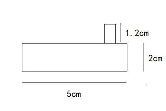 Knager i lyst træ med børstet messing - Grebet