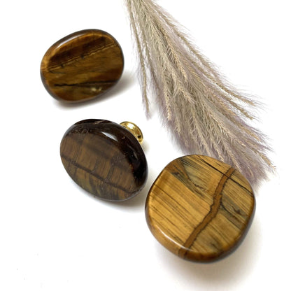 By Grebet.dk Møbelknop Tigerøje (stor) Krystal møbelknop (guld hardware, flere størrelser)