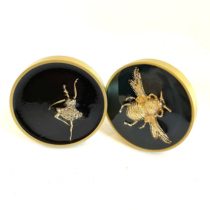 Messing møbelknopper med motiv (Ø: 32 mm) - Grebet