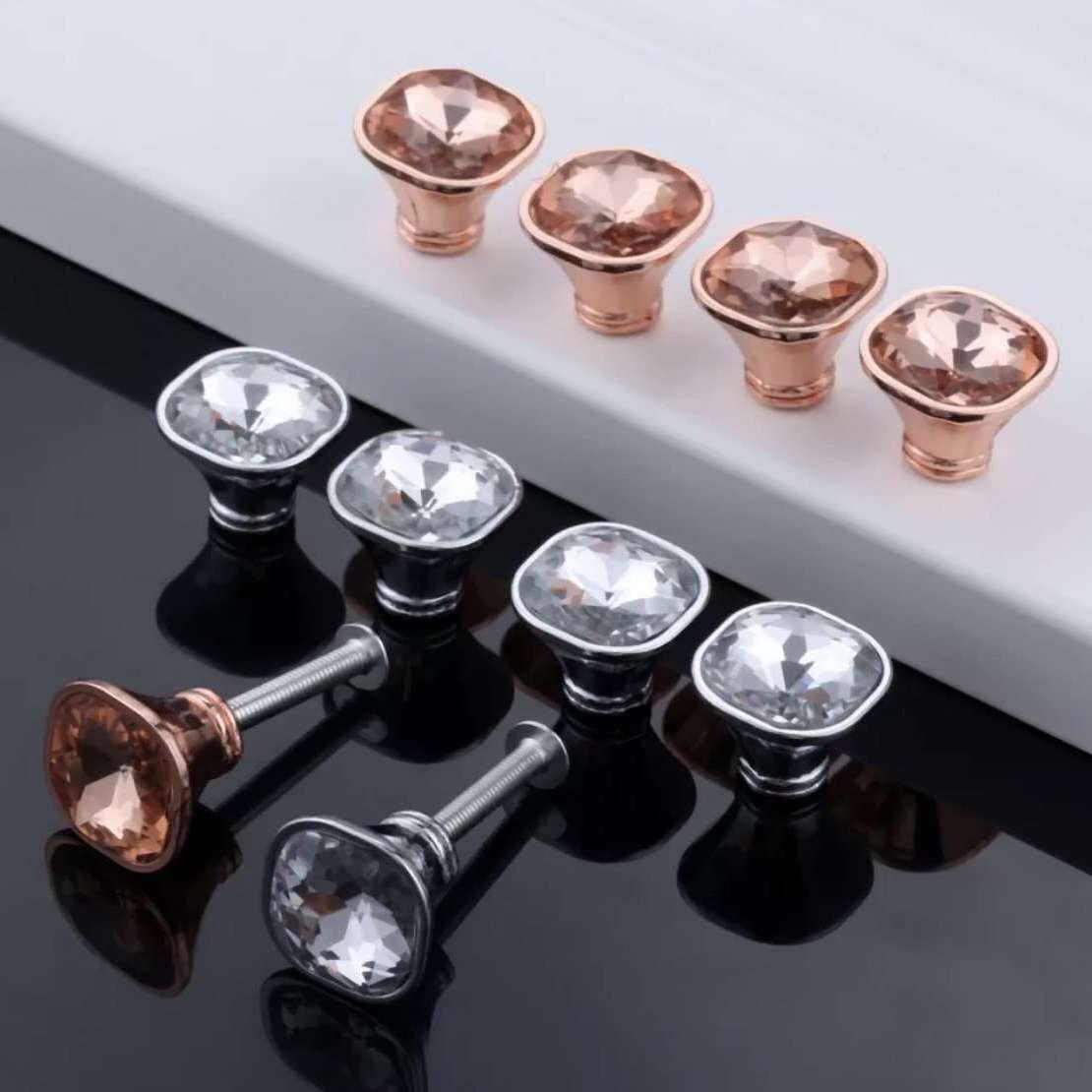 By Grebet Metal greb Mindre greb (roseguld eller sølv farvet)