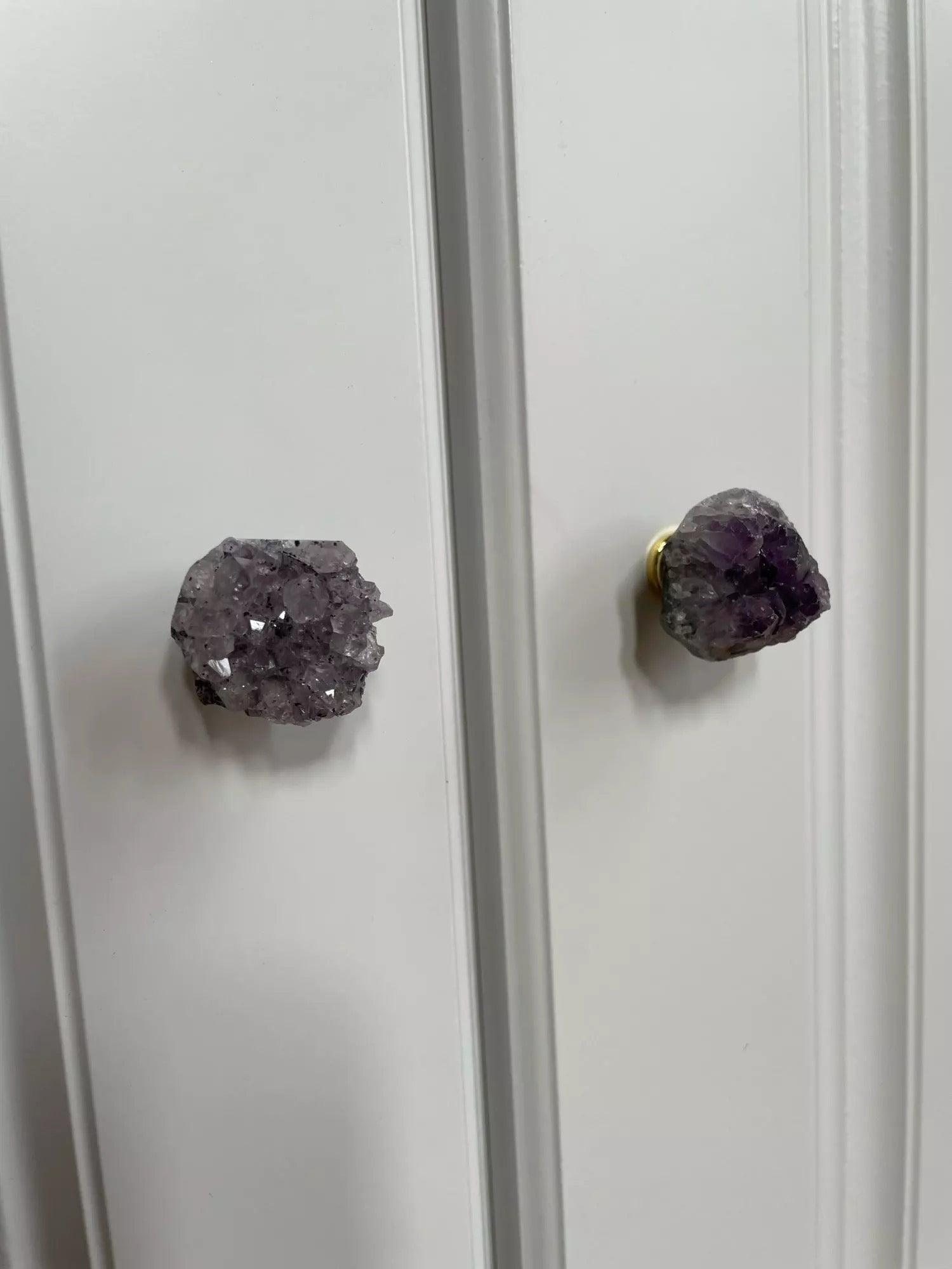 Rustikke rå ametyster (Ø: 23-29 mm) - Grebet